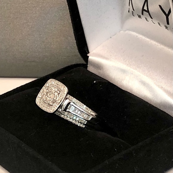 SOLD - Picture 3 of 16